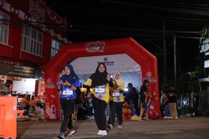 BIB: 3512, 4084
                            <button type="button" onclick="openModal(26263057)" class="btn btn-primary btn-sm float-right btn-popup" data-toggle="modal" data-target=".modal-high-quality">
                        <i class="fas fa-shopping-cart"></i> Add to Cart
                    </button>
                                            <button type="button" onclick="isThisMe(26263057, true)" class="btn btn-success btn-sm float-right btn-popup btn-isme hidden" data-toggle="tooltip" data-placement="bottom" title="นี่คือรูปของคุณใช่ไหม คลิกที่นี่เพื่อเอาเข้าอัลบั้ม">
                        <i class="fas fa-plus"></i> Add to album
                    </button>
                    <button type="button" onclick="isThisMe(26263057, false)" class="btn btn-warning btn-sm float-right btn-popup btn-isnotme hidden">
                        <i class="fas fa-ban"></i> Remove from album
                    </button>